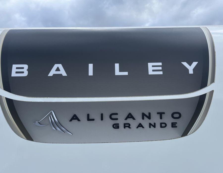 BAILEY ALICANTO GRANDE 2 LISBON 5